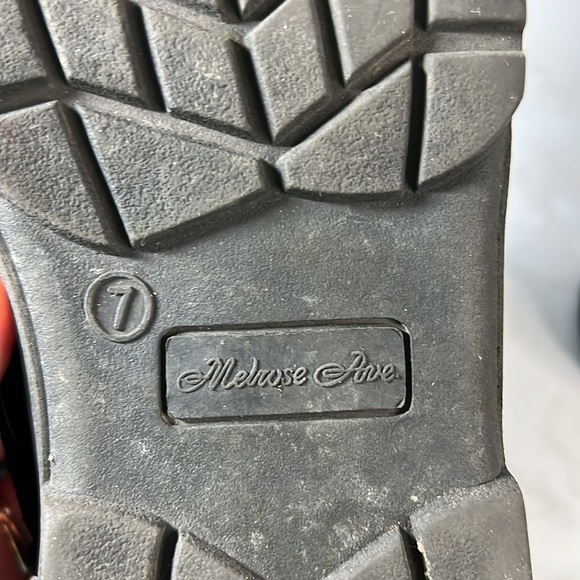 Cool Comfy Buckle Boots. Suede Leather Upper w/ faux furry liner by Melrose Ave - Picture 14 of 15